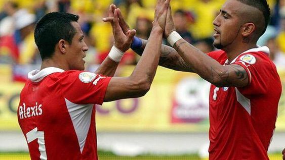 Alexis Sánchez, Medel y Pinilla apoyaron a Vidal en las redes sociales