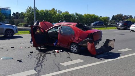 Un ex gran hermano sufrió un grave accidente.