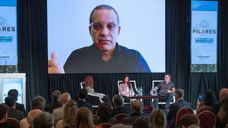 Los Andes | Desde la distancia, Sergio Faraudo compartió su análisis sobre innovación y talento en el ciclo Pilares. Foto: Ignacio Blanco / Los Andes