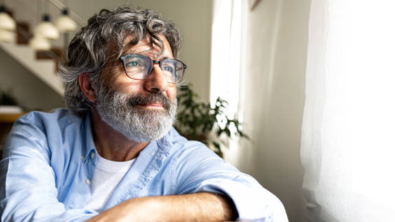 Según la psicología, las personas mayores de 65 años son hoy los más solitarios por estos 7 motivos.