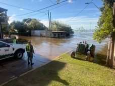 Alerta en el Litoral: el Río Paraná registra una crecida histórica y hay cientos de evacuados por la emergencia hídrica.