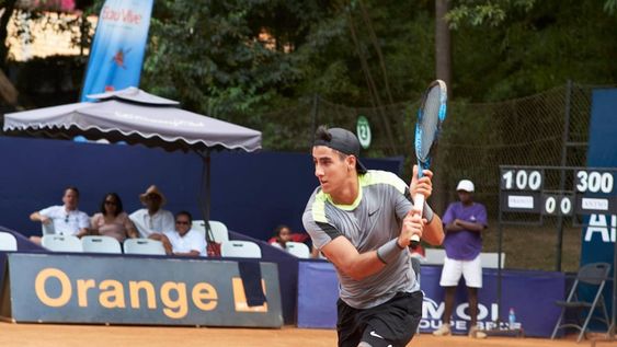 Franco Feitt, de 28 años y y ex 920° ATP en singles, admitió múltiples infracciones a las cláusulas del Programa Anticorrupción. / Gentileza.