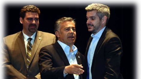 Un gobernador en la búsqueda y construcción de su futuro - Por Carlos Salvador La Rosa