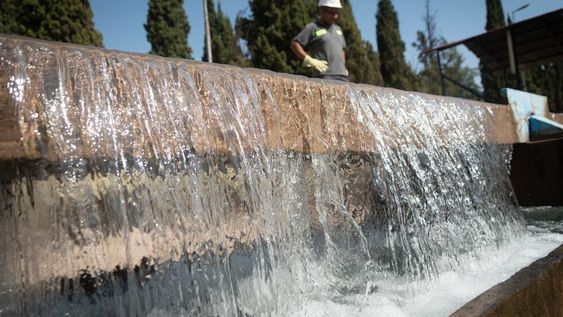 La cantidad de agua disponible es muy baja en diciembre y la demanda es alta por las elevadas temperaturas. Foto: Ignacio Blanco / Los Andes