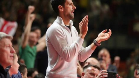 Novak Djokovic disfrutó de la magia de Facundo Campazzo en Estrella Roja por la Euroliga. / Gentileza.