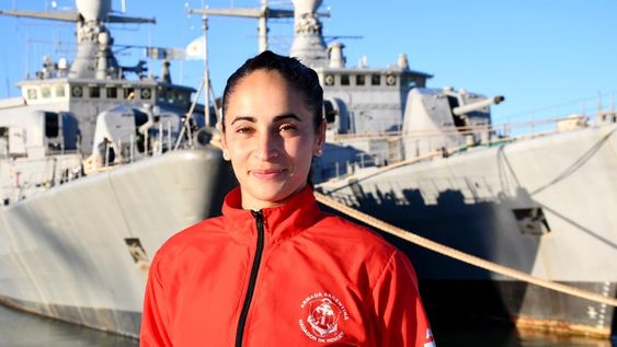 Rocío Troncoso, primera mujer nadadora de rescate de Infantería de Marina de las Fuerzas Armadas.