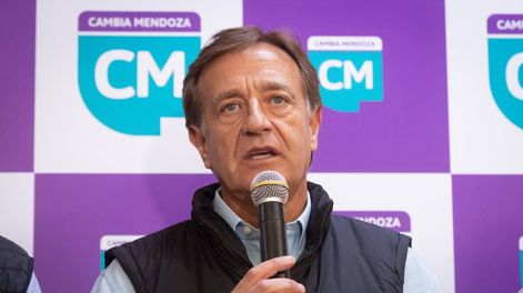 Los Andes | Cambia Mendoza En el comité radical de calle Alem se anunciaron los integrantes de las listas a Diputados Nacionales.Estuvieron presentes el gobernador de Mendoza Rodolfo Suarez, Alfredo Cornejo, Hebe Casado, Lisandro Nieri, Patricia Gimenez, Hebe Vázqu