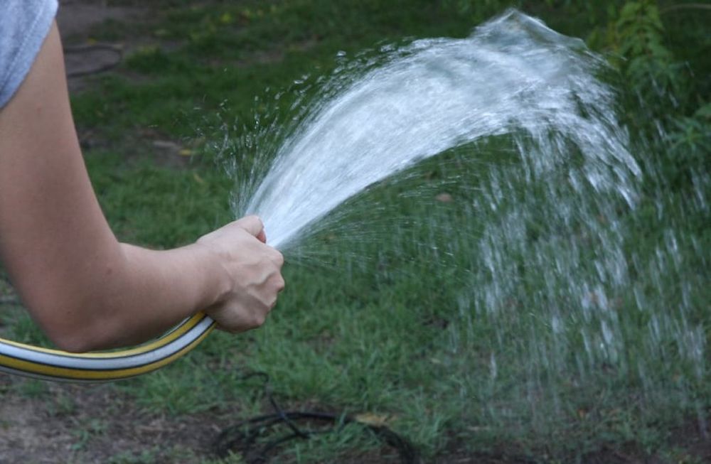 Aysam pide un uso extremadamente restringido del agua potable