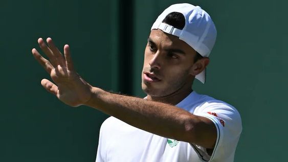 Tenis. Francisco Cerúndolo no defraudó en el inicio de la Copa Davis ante Turquía