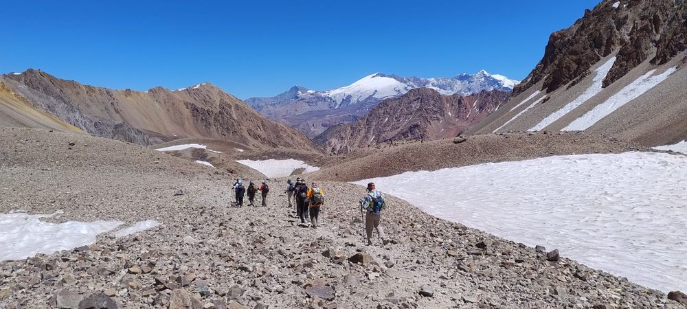 La iniciativa comenzó en 1994 con la intención de unir Argentina yChile y fomentar el disfrute de la montaña.| Foto: gentileza