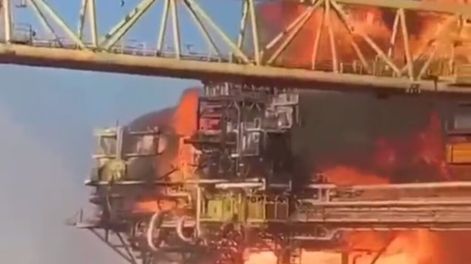 Explota plataforma de gas en el sur de México, hay tres desaparecidos