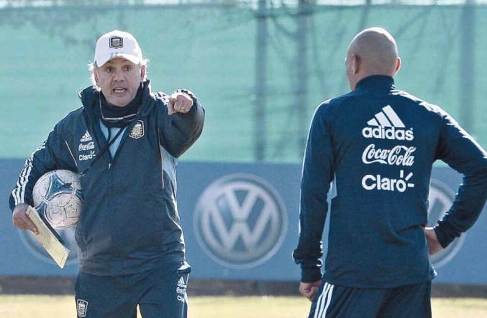 Un día como hoy de 2012: antes del amistoso, Sabella mueve las piezas