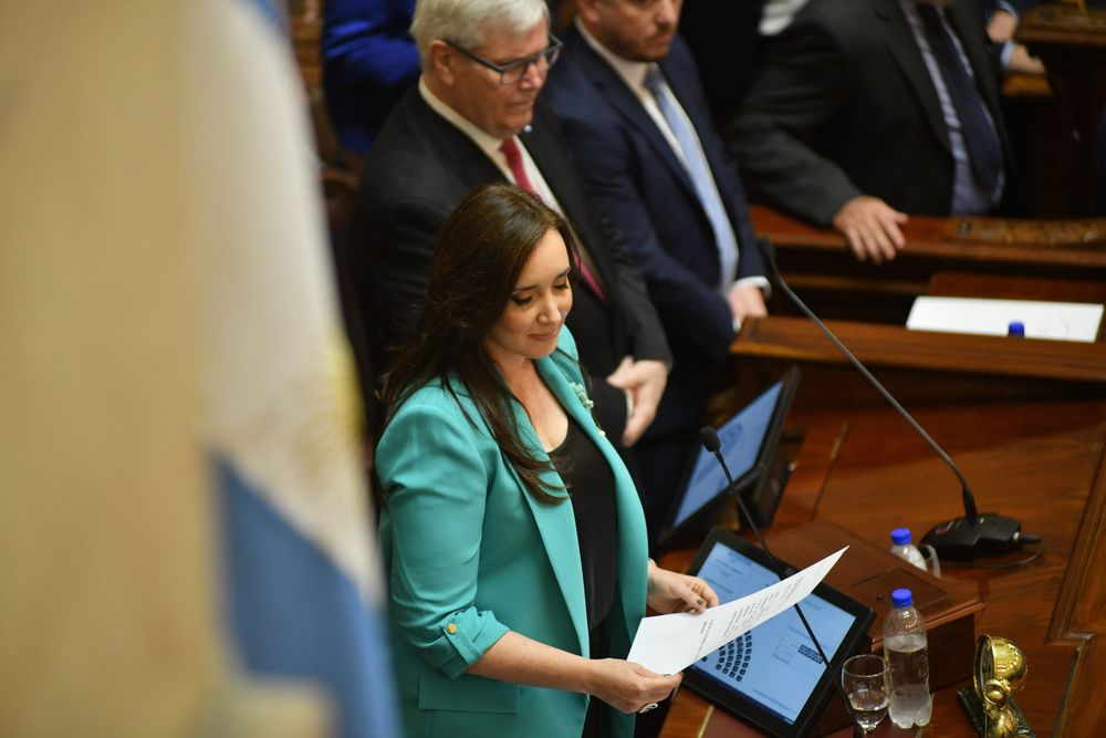 Villarruel envió a la Cámara de Diputados el proyecto de reforma laboral tras la aprobación en el Senado