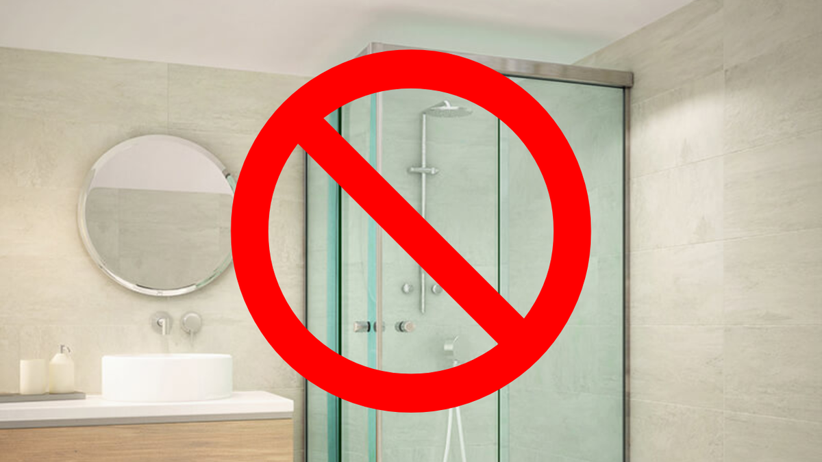 Ni mampara ni escalón en el baño: así es la ducha que reempl