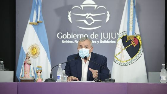 El gobernador Morales advirtió que la pandemia nos sigue golpeando y por eso nos tenemos que cuidar, a la par de afirmar que para superar la situación la clave es la vacuna.