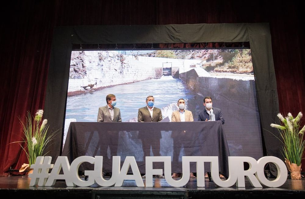 Convenio con Intendentes para propiciar el uso eficiente del agua