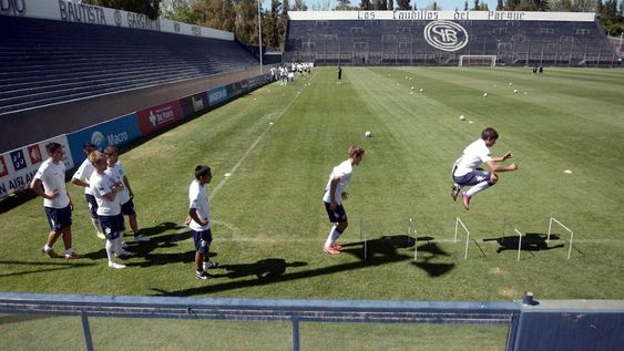 Quiere cerrar el año con la frente en alto
