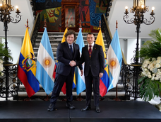 El Presidente Javier Milei junto al Presidente de la República del Ecuador, Daniel Noboa, en su visita oficial a la ciudad de Quito.