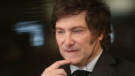 En medio de las movilizaciones y la sesión en el Congreso, Milei convocó a una reunión de Gabinete.