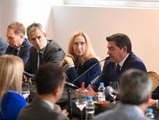 La secretaria general de la Presidencia, Karina Milei, encabezó el lanzamiento de la Mesa Federal Minera en San Juan
