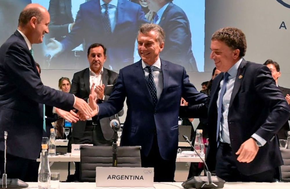 Investigarán el préstamo del FMI a la Argentina y apuntan contra Macri, Sturzenegger y Dujovne.