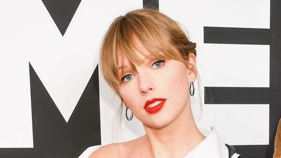 Taylor Swift arrasa con “Folklore” y se convirtió en la artista que más vendió este año