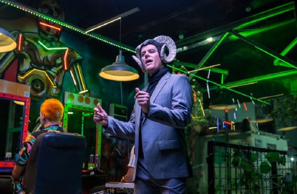 El actor mendocino Mike Amigorena lanzó un nuevo single y se prepara para la vuelta al teatro.