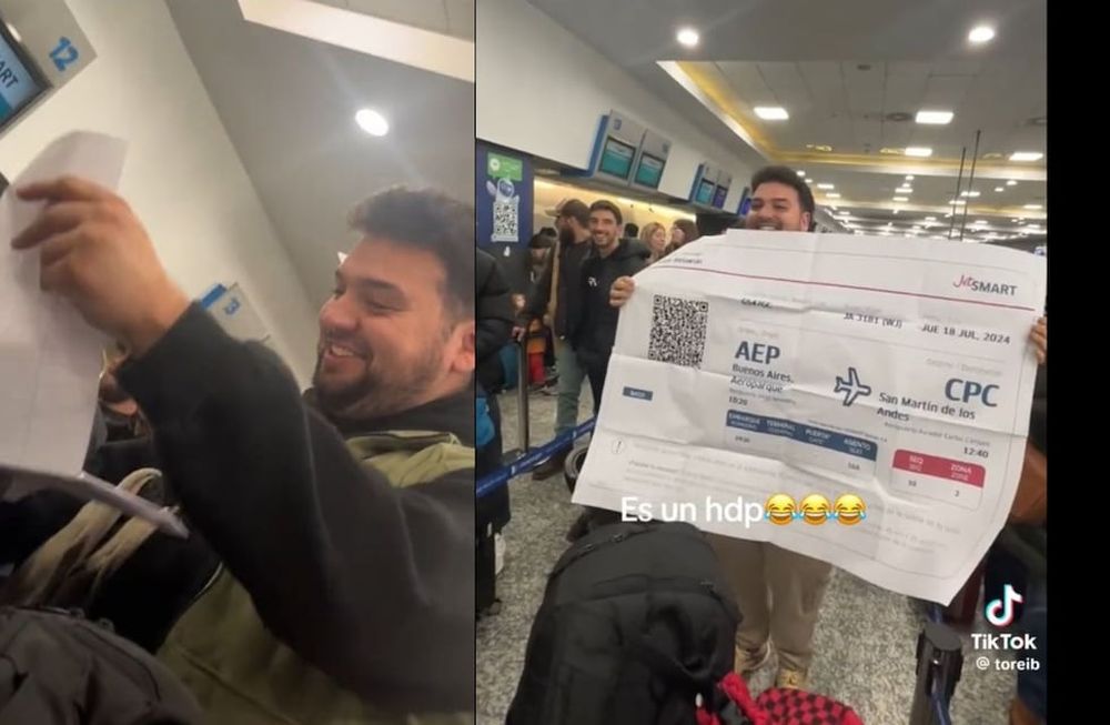 Le pidieron que imprima la tarjeta de embarque y aprovechó para hacerle una broma.