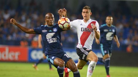 Denunciaron al futbolista de River Santos Borré por violencia de género