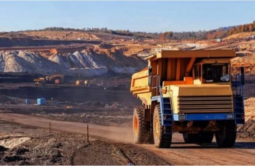 El objetivo del encuentro fue analizar experiencias en otras provincias, para debatir cuáles serían aplicables en Mendoza. Se mencionó un nuevo proyecto de exploración en Malargüe.