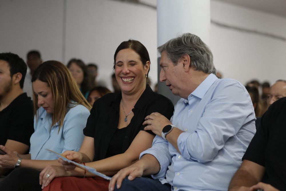 Optimismo. Emir Félix y Marisa Uceda, la fórmula del peronismo mendocino para el Congreso. Según algunas encuestas, el PJ volvió al segundo puesto y mejoró respecto de 2023.
