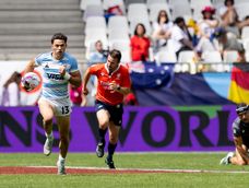 Rugby. Marcos Moneta corre a marcar un try en el partido, que Argentina venció a su similar de Alemania Rugby. Marcos Moneta corre a marcar un try en el partido, que Argentina venció a su similar de Alemania
