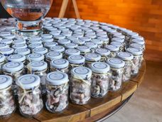 recicla las tapas de frascos y conviertelas en una idea espectacular para tu hogar recicla las tapas de frascos y conviertelas en una idea espectacular para tu hogar