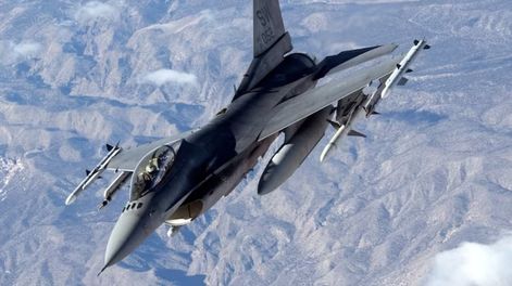 Uno de los aviones F-16. Gentileza: La Nación.