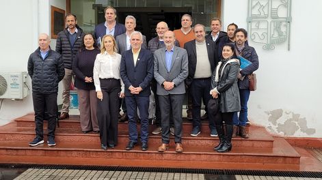 Autoridades de Mendoza y O’Higgins analizaron cómo compatibilizar la minería con otras actividades productivas en ambos lados de la cordillera.
