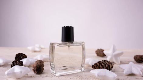 Los Andes | Tres proyectos para reciclar frascos de perfume vacíos
