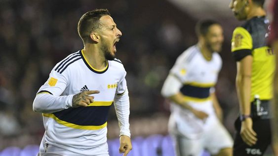 Boca se impuso 1-0 a Lanús con gol de Darío Benedetto, a los 44 minutos del segundo tiempo. (Fotobaires)
