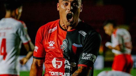 Preocupación por la desaparición del futbolista Brian Fernández. (@colonoficial)