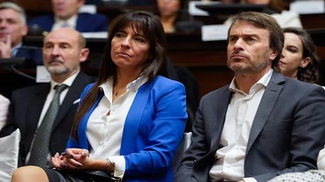 Pamela Verasay y Lisandro Nieri, diputados cornejistas.