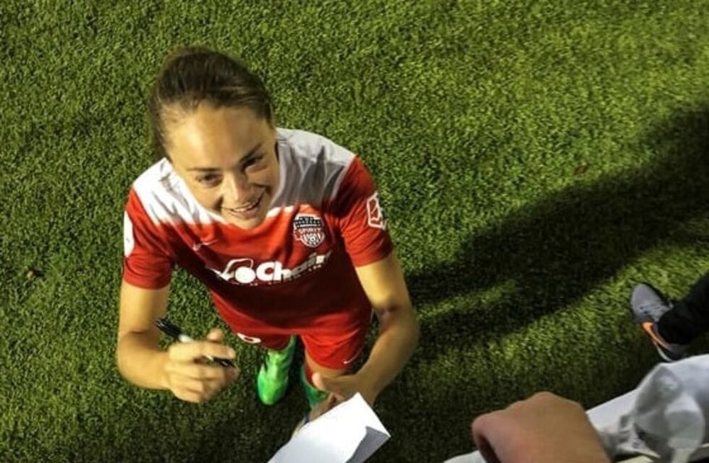 Emotiva carta de Estefanía Banini a la nena que no podrá seguir jugando con los varones