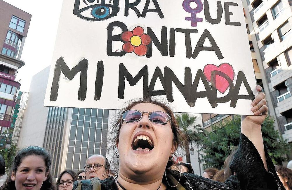 España: masivo repudio por  la liberación de “La Manada”