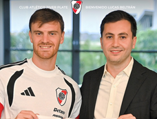 Es oficial: Lucas Beltrán vuelve a River y ya se sumó a la pretemporada. Es oficial: Lucas Beltrán vuelve a River y ya se sumó a la pretemporada.
