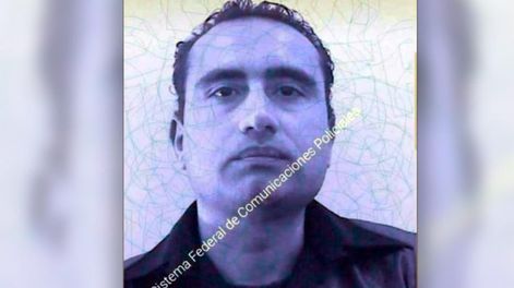 Los investigadores no poseen una fotografía actual del prófugo, ya que la única imagen con la que cuentan y que se difundió por los medios, es la foto del Registro Nacional de la Personas (Renaper), donde a Derderian se lo ve muy distinto. Foto: Gentileza.