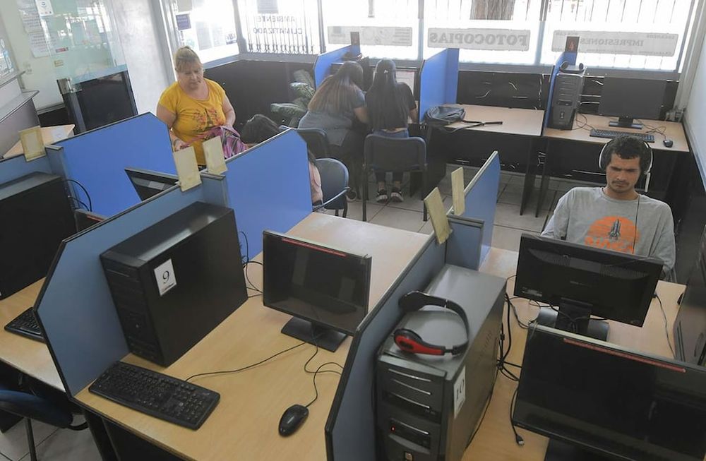 Cómo sebreviven y trabajan los Ciber en Mendoza enfrentando la era de la tecnológia avanzadaFoto: José Gutierrez / Los Andes
