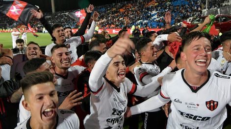 Club Altético Patronato se consagró campeón de la Copa Argentina y jugará la Copa Libertadores.Foto: Orlando Pelichotti
