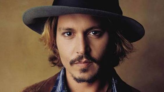 Amenazan con sacrificar a los perros de Johnny Deep