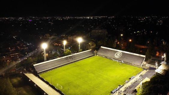 Independiente se sumó al homenaje al 10. / Gentileza: Osvaldo Gagliardi