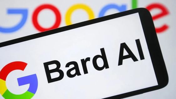 Bard y ChatGPT son programas con apariencia humana que utilizan inteligencia artificial generativa para mantener conversaciones con los usuarios. (Web)