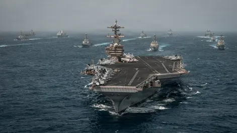 Buques de guerra de la Armada de Estados Unidos desplegados en Medio Oriente por el conflicto con Irán
