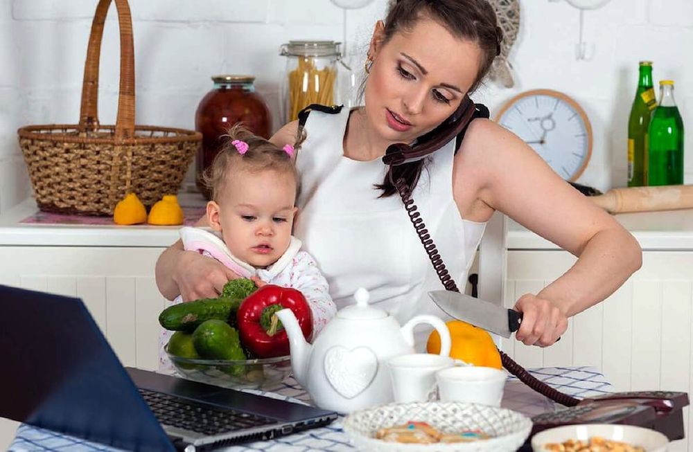 Las mujeres hacen el 90% de las tareas del hogar
